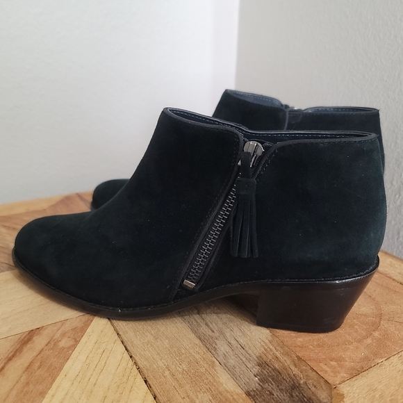 Vionic Joy Serena ankle boot bootie tassel zipper suede - Picture 7 of 11